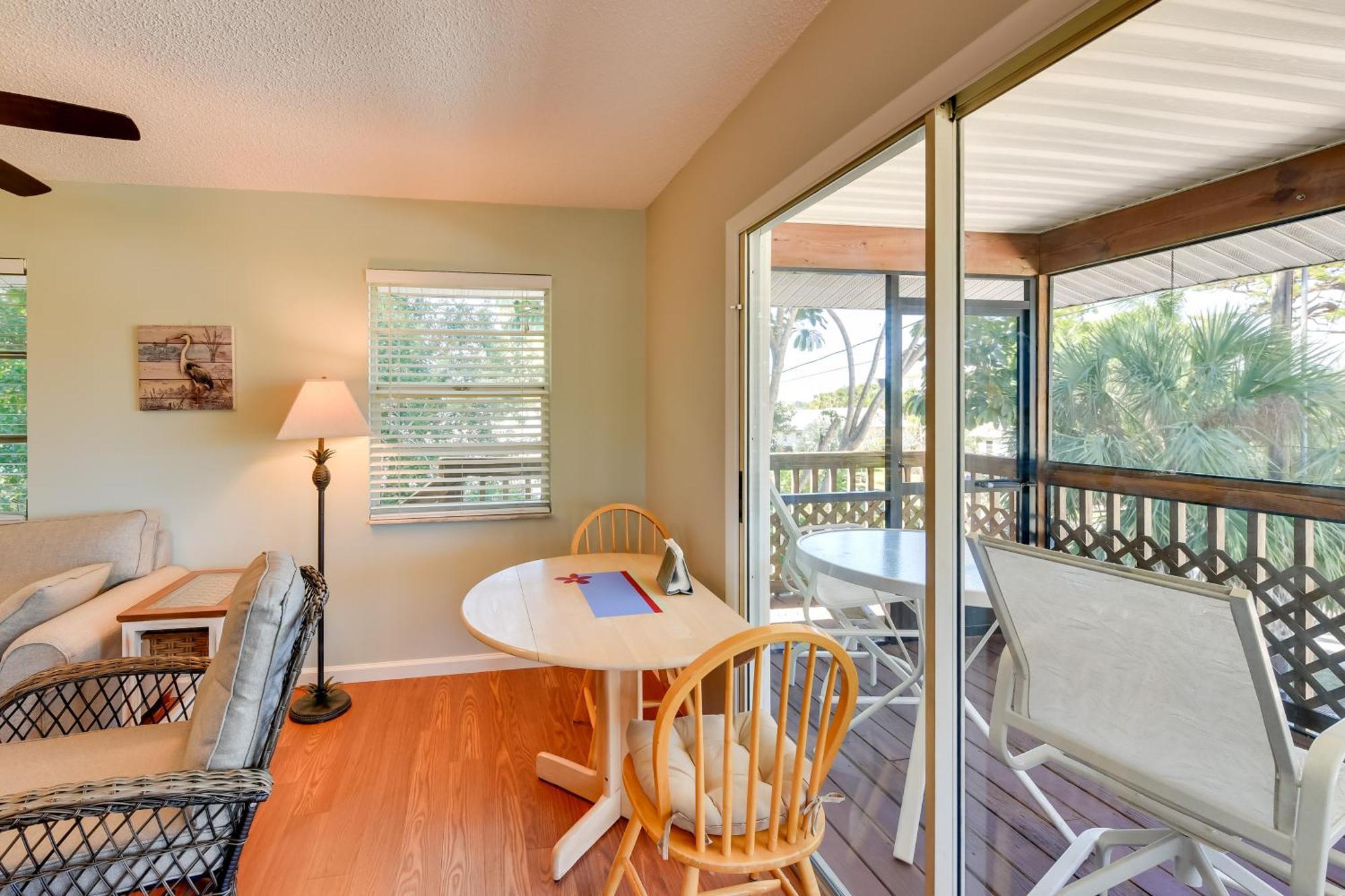 Coastal Oasis With Shared Pool, 2 Mi To Beach! Englewood Exterior photo