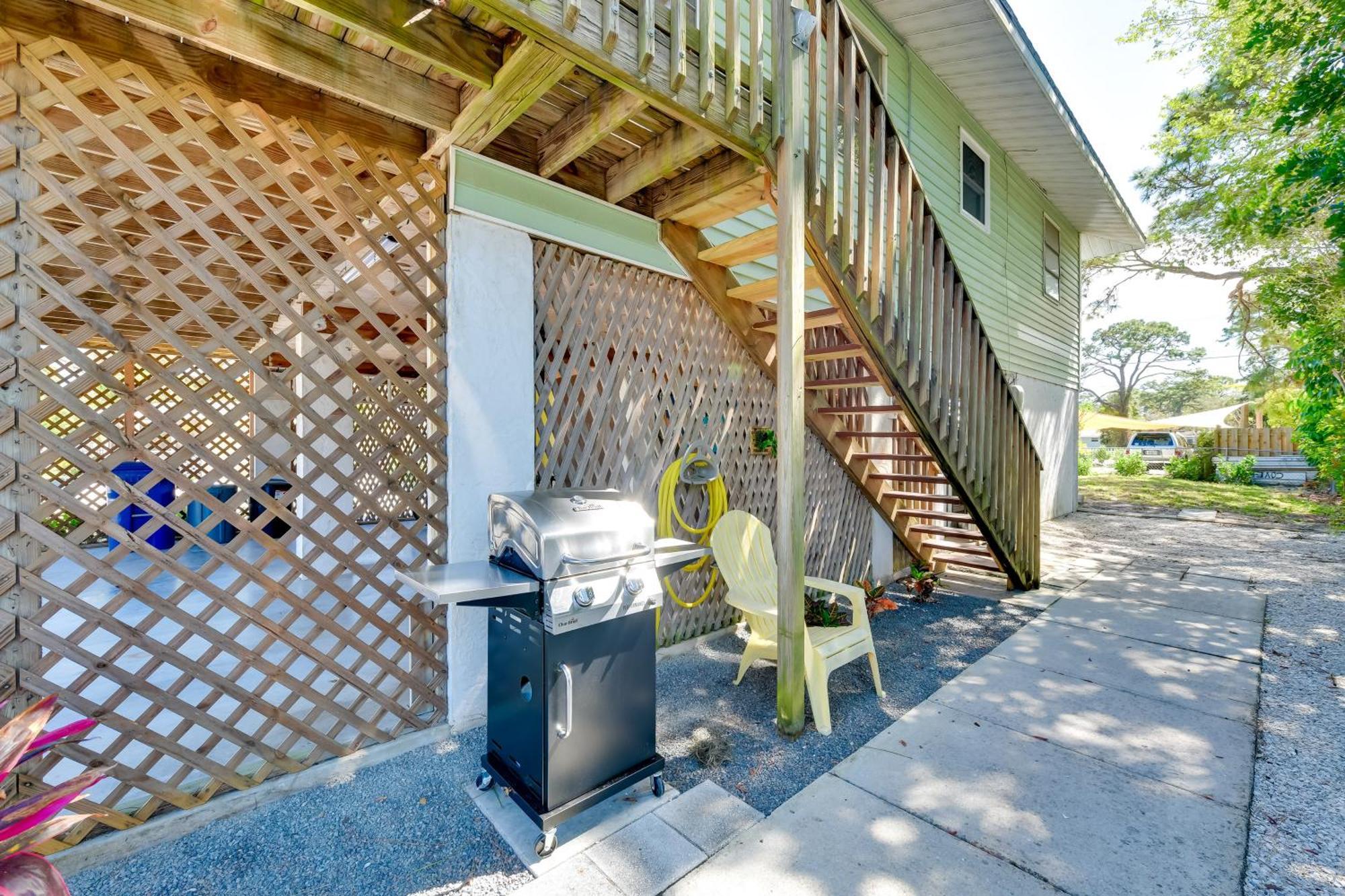 Coastal Oasis With Shared Pool, 2 Mi To Beach! Englewood Exterior photo